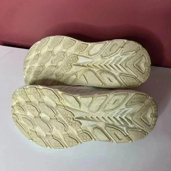 HOKA Women Clifton - Picture 7 of 7